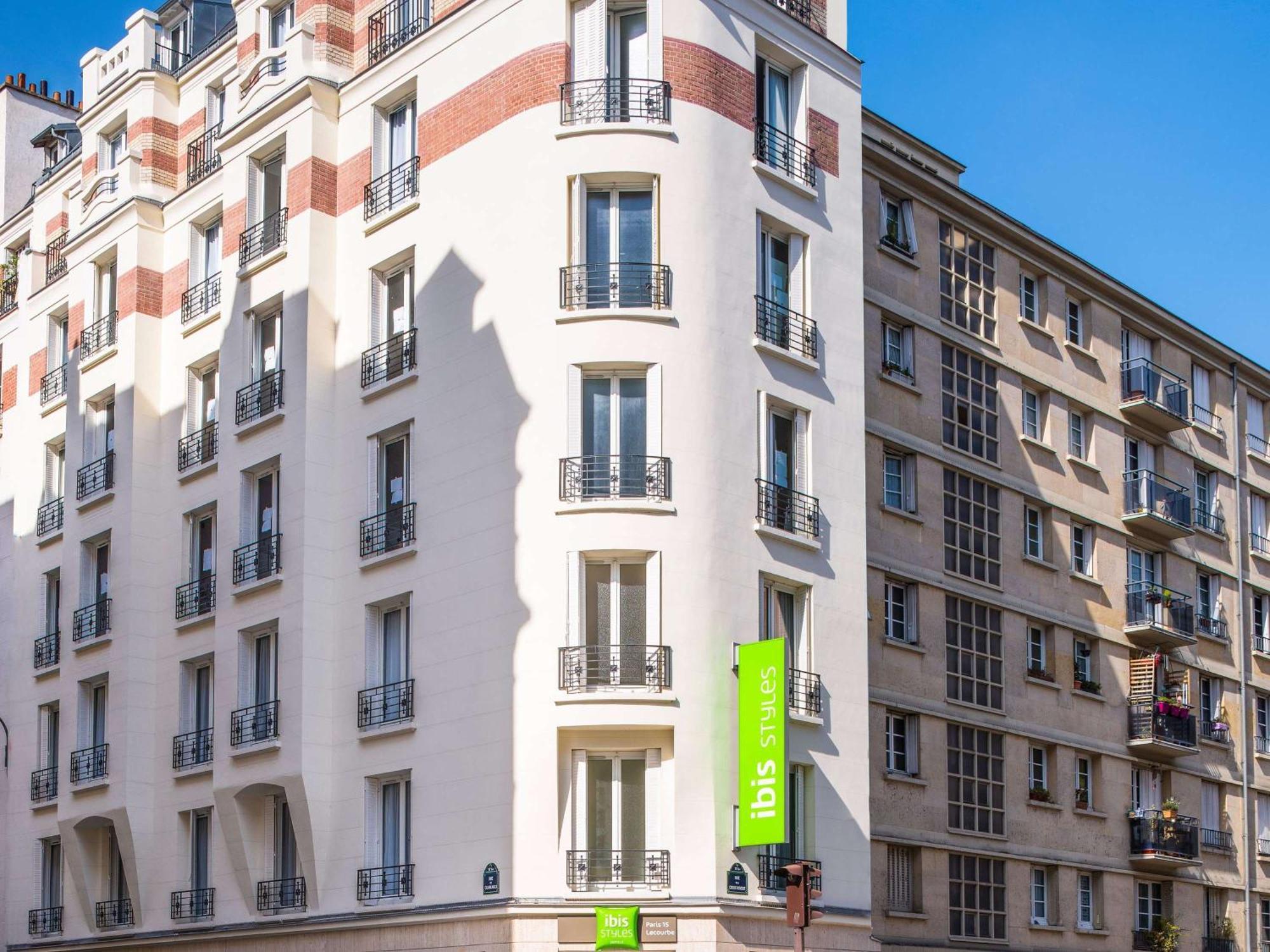Ibis Styles Paris 15 Lecourbe Hotell Exteriör bild