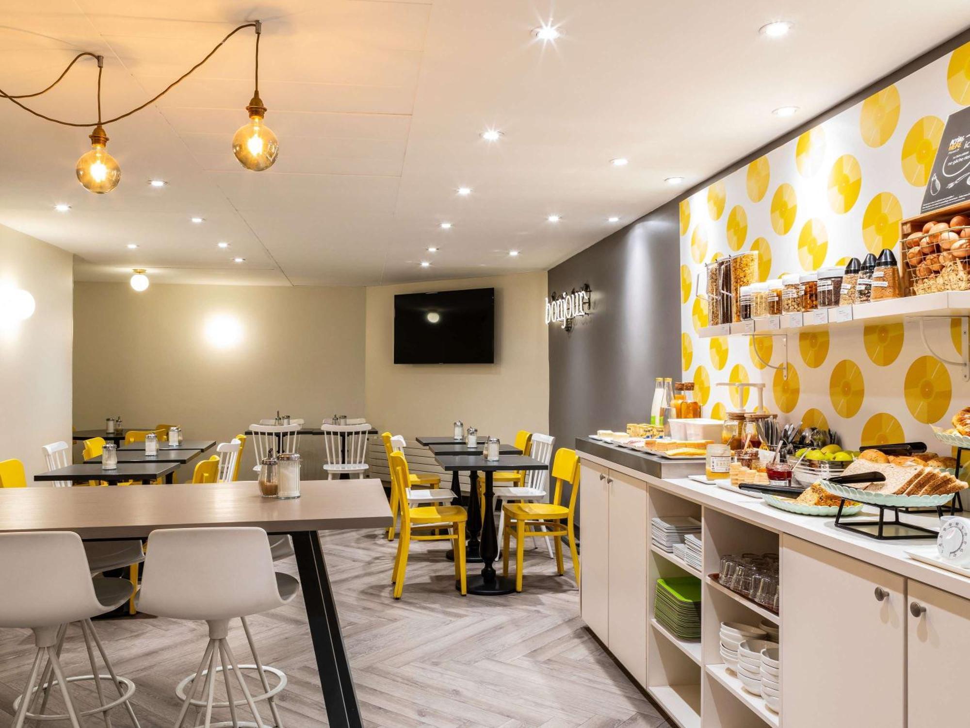 Ibis Styles Paris 15 Lecourbe Hotell Exteriör bild